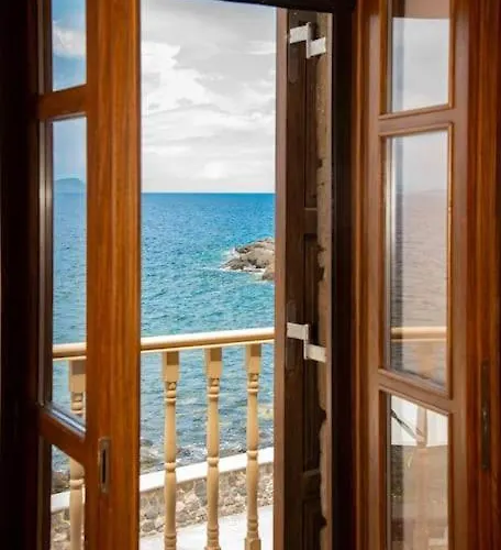 شقة Casa Del Mare Sea View House Up To 6 Guests *